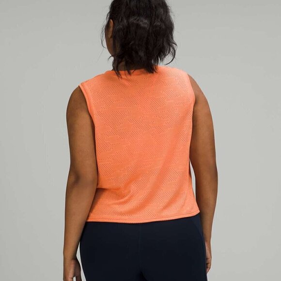 Lululemon Train to Be Tank - 8 Dot Camo Golden Apricot - Picture 2 of 6